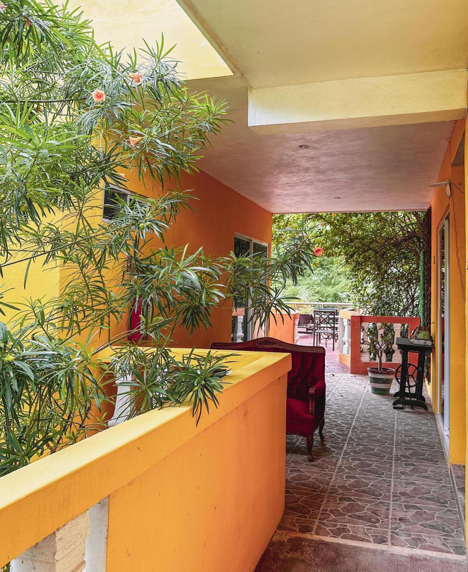 Casa Daniels Guesthouse Valladolid  Esterno foto